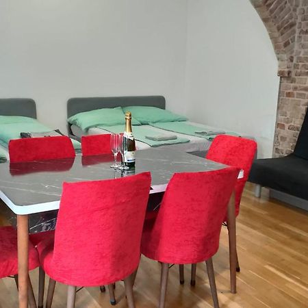 Cozynite Premium Apartment Stadthalle Wien Eksteriør bilde
