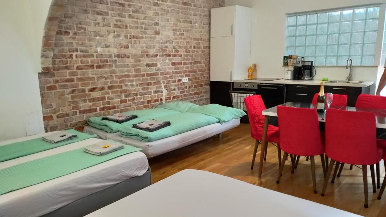 Cozynite Premium Apartment Stadthalle Wien Eksteriør bilde